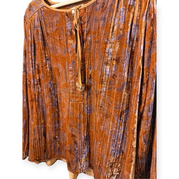 Anthropologie Faustine Velvet Peasant Blouse - Picture 6 of 10